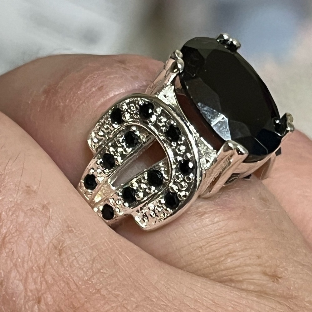 Source Unknown Black Gemstone Silver Ring - image 7
